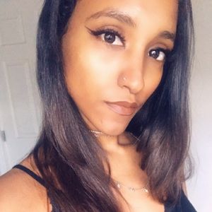 Meet your Posher, Janice